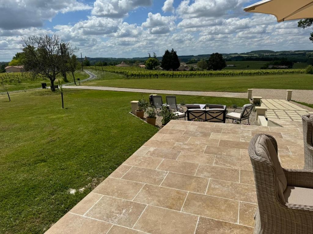 Les Grands Bois Bed & Breakfast Pomport Exterior foto
