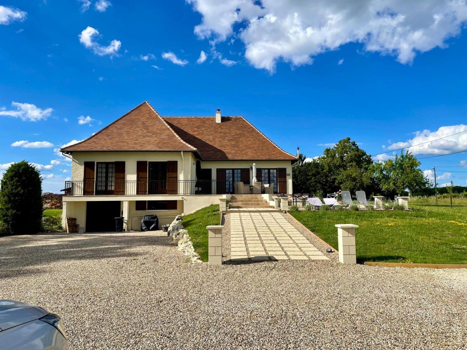 Les Grands Bois Bed & Breakfast Pomport Exterior foto